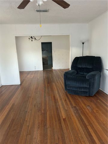 1041 E 5th St, Alice, TX 78332