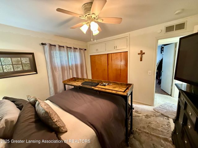 4120 Arlene Drive, Lansing, MI 48917