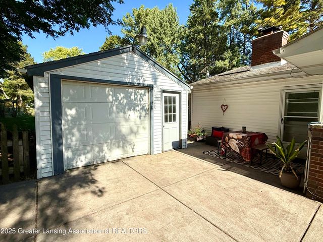 4120 Arlene Drive, Lansing, MI 48917