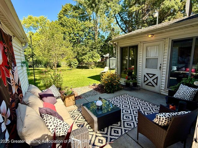 4120 Arlene Drive, Lansing, MI 48917