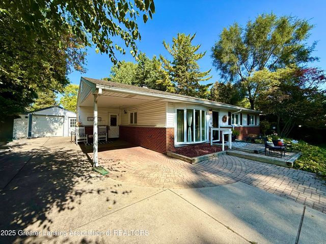 4120 Arlene Drive, Lansing, MI 48917