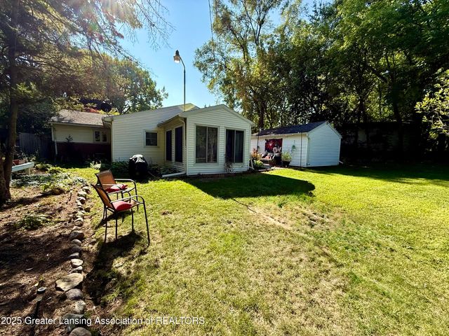 4120 Arlene Drive, Lansing, MI 48917