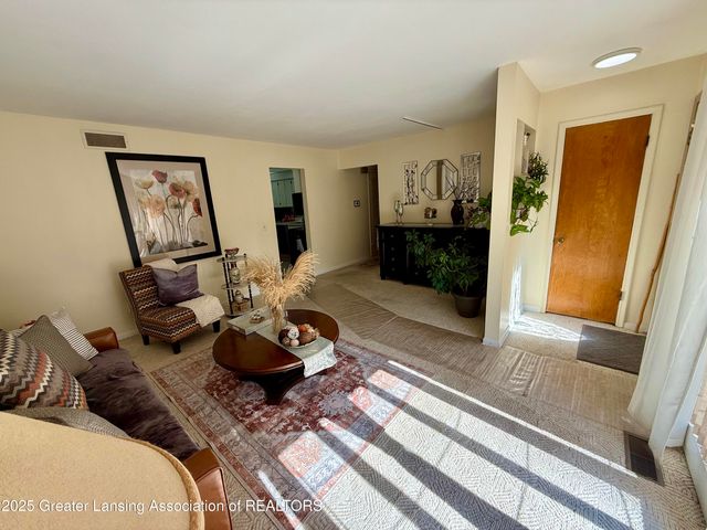 4120 Arlene Drive, Lansing, MI 48917