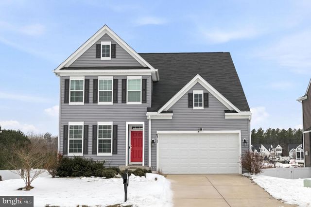 6317 COURTLAND PARK DR, Fredericksburg, VA 22407