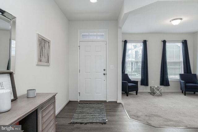 6317 COURTLAND PARK DR, Fredericksburg, VA 22407