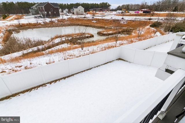 6317 COURTLAND PARK DR, Fredericksburg, VA 22407