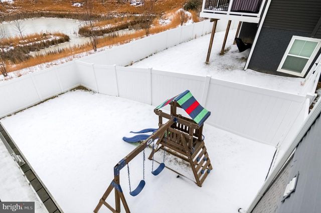 6317 COURTLAND PARK DR, Fredericksburg, VA 22407