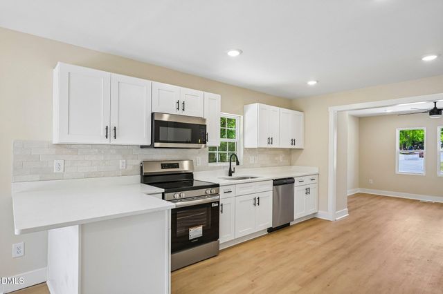 700 Berwyn Avenue, Durham, NC 27704