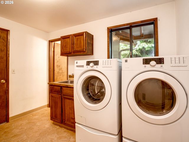 8804 Ne 111TH Way, Vancouver, WA 98662