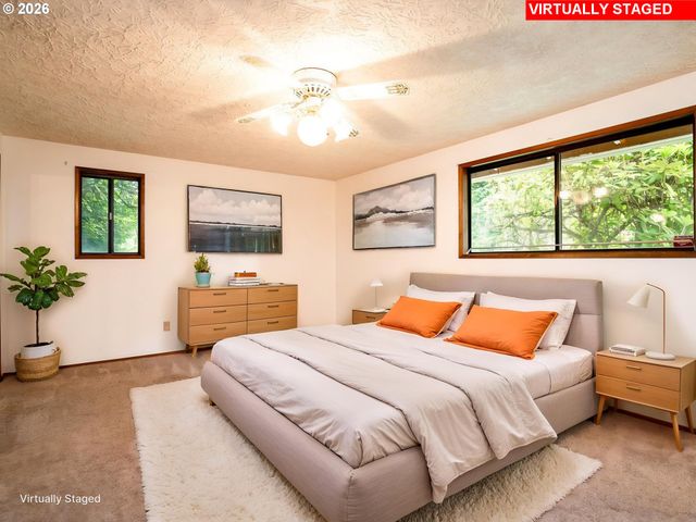 8804 Ne 111TH Way, Vancouver, WA 98662