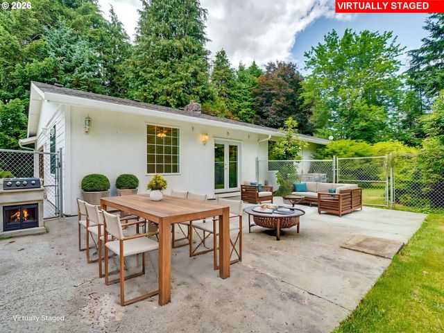8804 Ne 111TH Way, Vancouver, WA 98662