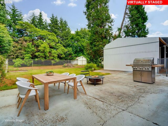 8804 Ne 111TH Way, Vancouver, WA 98662