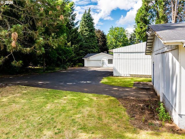 8804 Ne 111TH Way, Vancouver, WA 98662