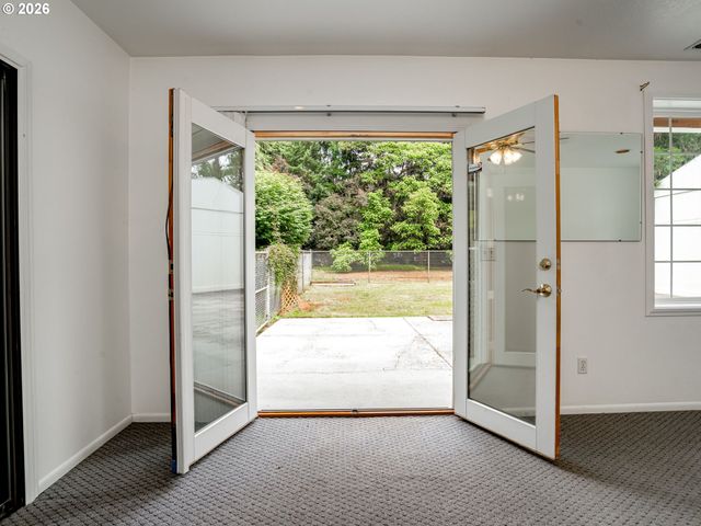 8804 Ne 111TH Way, Vancouver, WA 98662