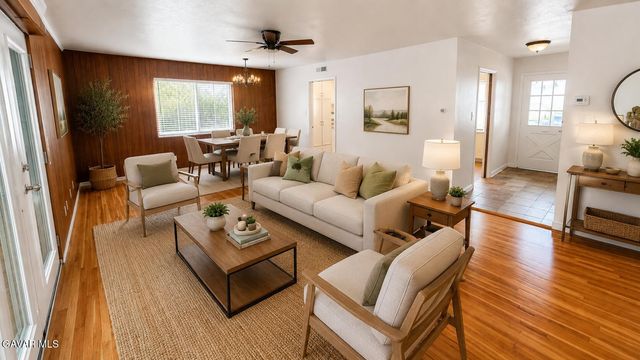 1274 W Avenue H12, Lancaster, CA 93534