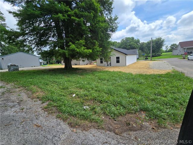 71 S Beech Street, Campbellsburg, IN 47108