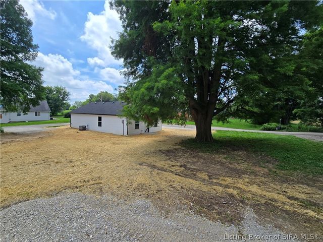 71 S Beech Street, Campbellsburg, IN 47108