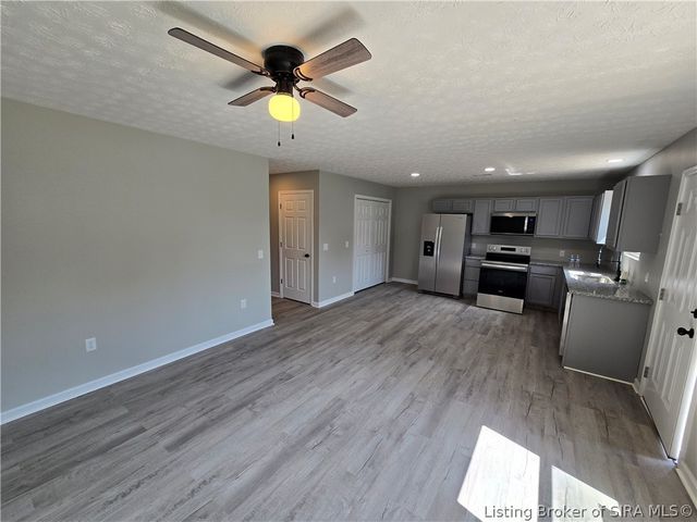 71 S Beech Street, Campbellsburg, IN 47108