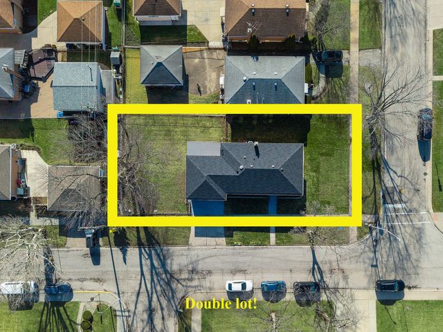 4955 N Delphia Avenue, Norridge, IL 60706