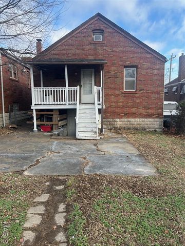 6120 Bircher Street, Pine Lawn, MO 63120