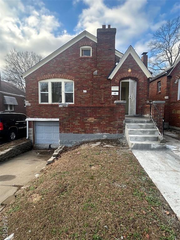 6120 Bircher Street, Pine Lawn, MO 63120