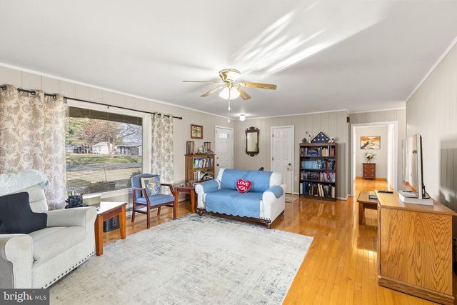 5 FOX LN, Luray, VA 22835