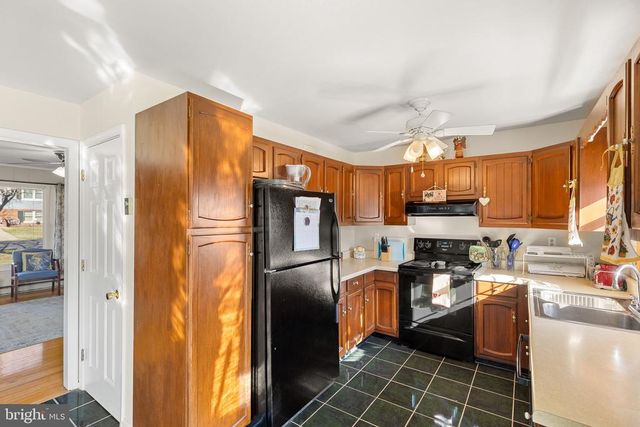 5 FOX LN, Luray, VA 22835