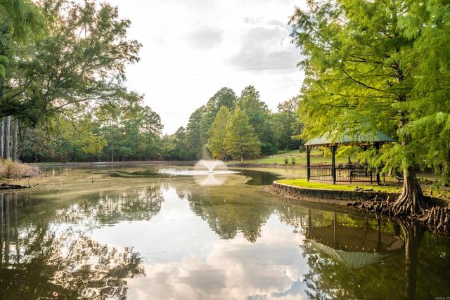 312 Lotus Loop, Hot Springs, AR 71901