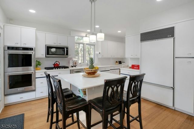 59 Elston Rd, Montclair Twp., NJ 07043