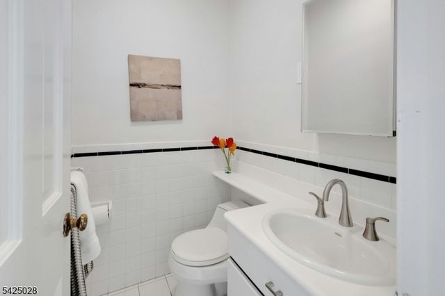 59 Elston Rd, Montclair Twp., NJ 07043