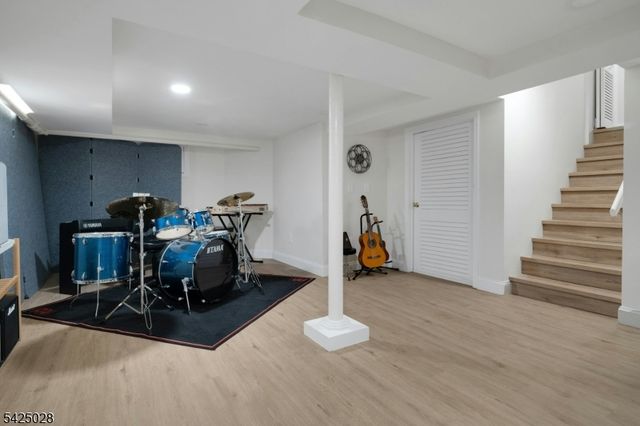 59 Elston Rd, Montclair Twp., NJ 07043