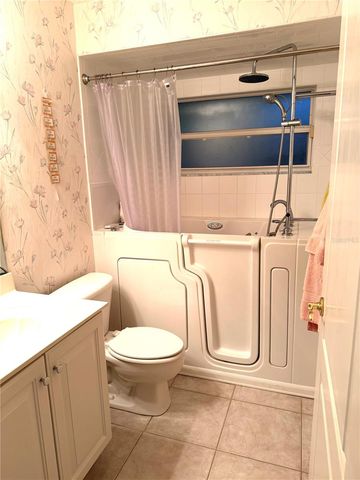 78 BARRINGTON DRIVE, Palm Coast, FL 32137