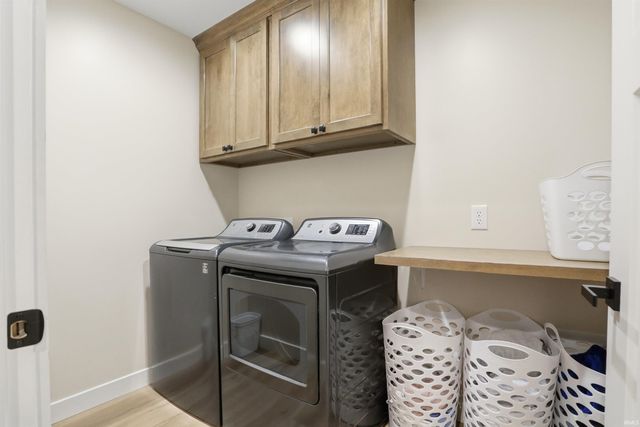 5466 W Schneider Road, Newburgh, IN 47630
