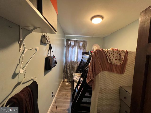 2021 KNORR ST, Philadelphia, PA 19149