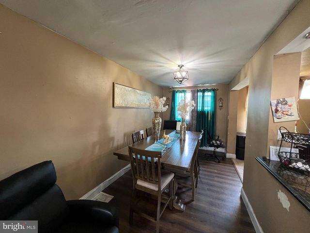 2021 KNORR ST, Philadelphia, PA 19149