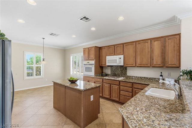 2587 Deora Way, Henderson, NV 89052