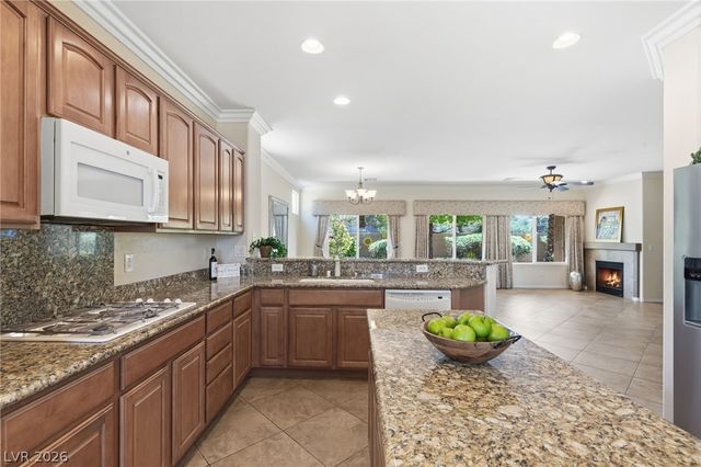 2587 Deora Way, Henderson, NV 89052
