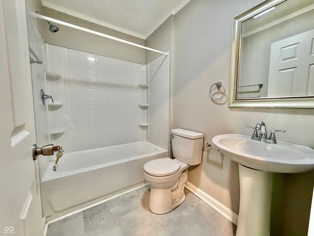 110 Cook Street, Alexandria, IN 46001