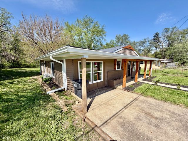 110 Cook Street, Alexandria, IN 46001