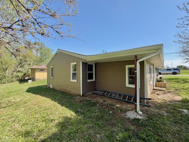 110 Cook Street, Alexandria, IN 46001