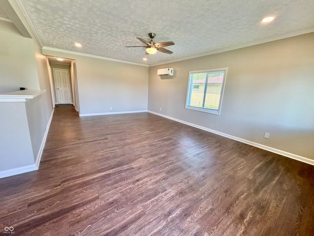 110 Cook Street, Alexandria, IN 46001