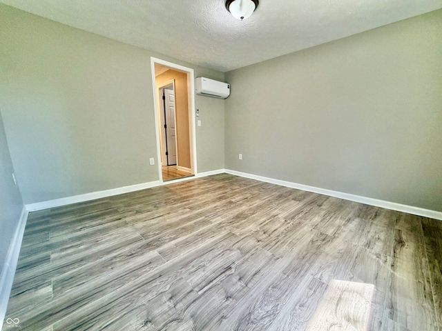 110 Cook Street, Alexandria, IN 46001