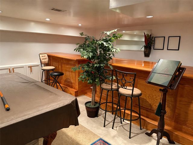 112 Maruth Dr, Ross Twp, PA 15237