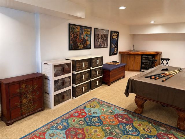 112 Maruth Dr, Ross Twp, PA 15237