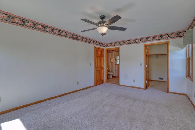 4461 S 116th STREET, Greenfield, WI 53228