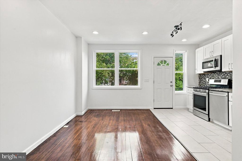 2631 S HOLBROOK ST, PHILADELPHIA, PA 19142 — photo 5