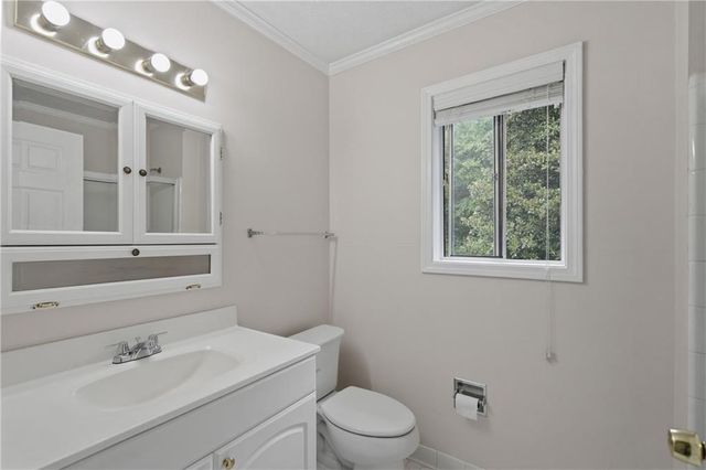 471 Surrey Place, Marietta, GA 30068