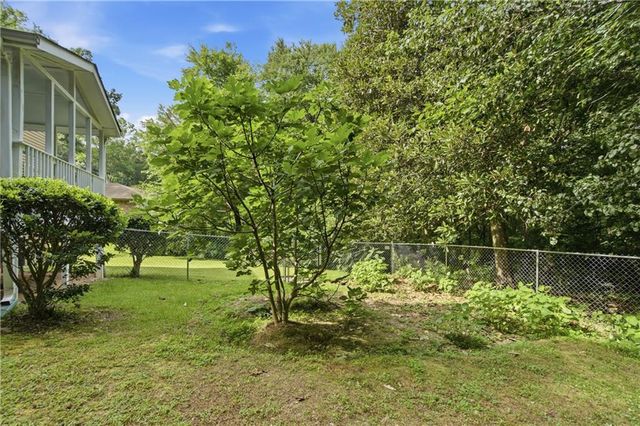 471 Surrey Place, Marietta, GA 30068