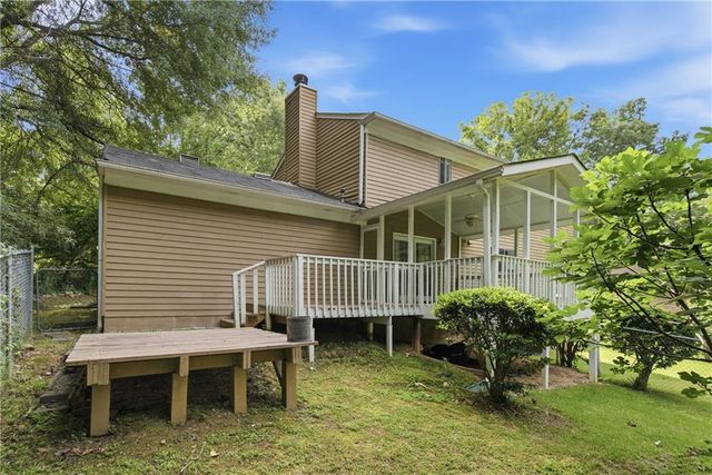 471 Surrey Place, Marietta, GA 30068