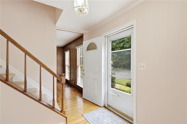 471 Surrey Place, Marietta, GA 30068